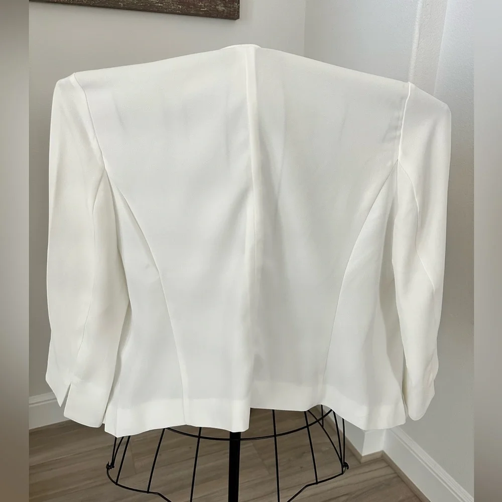 Ann Taylor Factory Blazer Size Medium - Picture 4 of 7